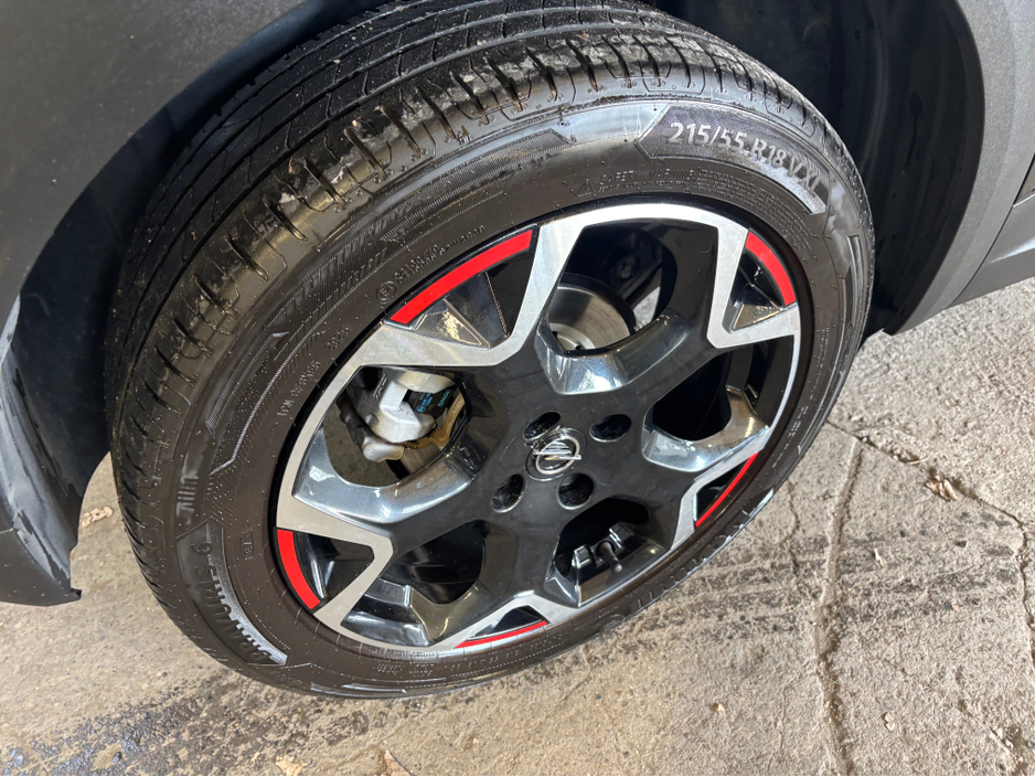 2023 Opel Mokka - image 2