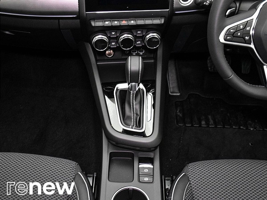 2022 Renault Arkana - image 29