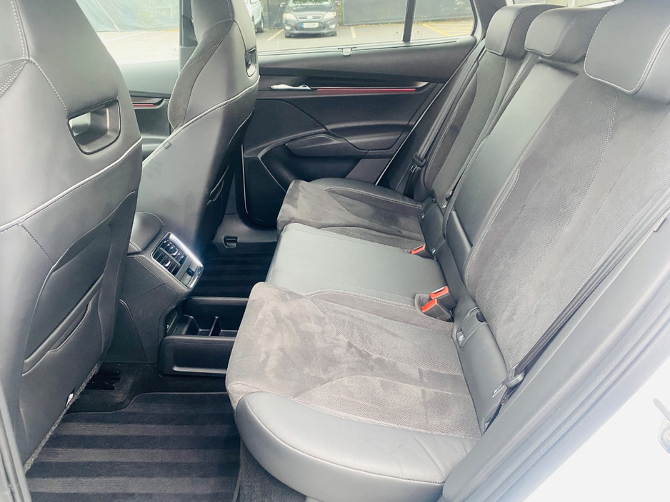 2024 Skoda Enyaq - image 22