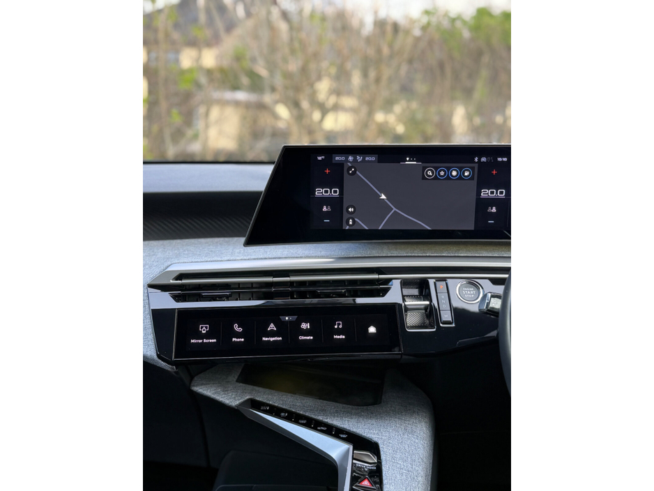 2025 Peugeot 3008 - image 27