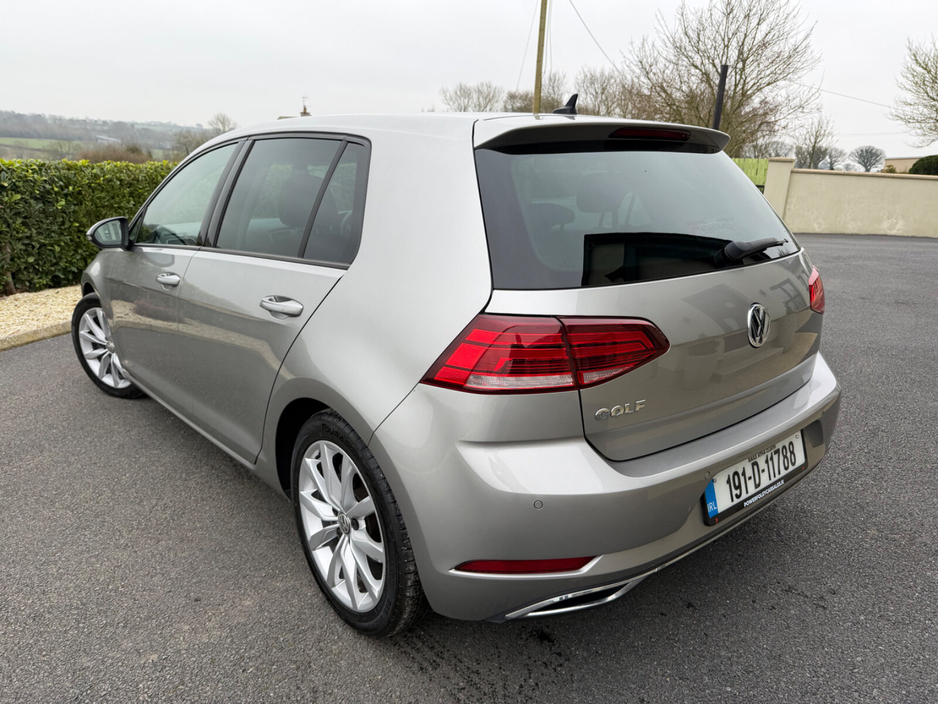 2019 Volkswagen Golf - image 7