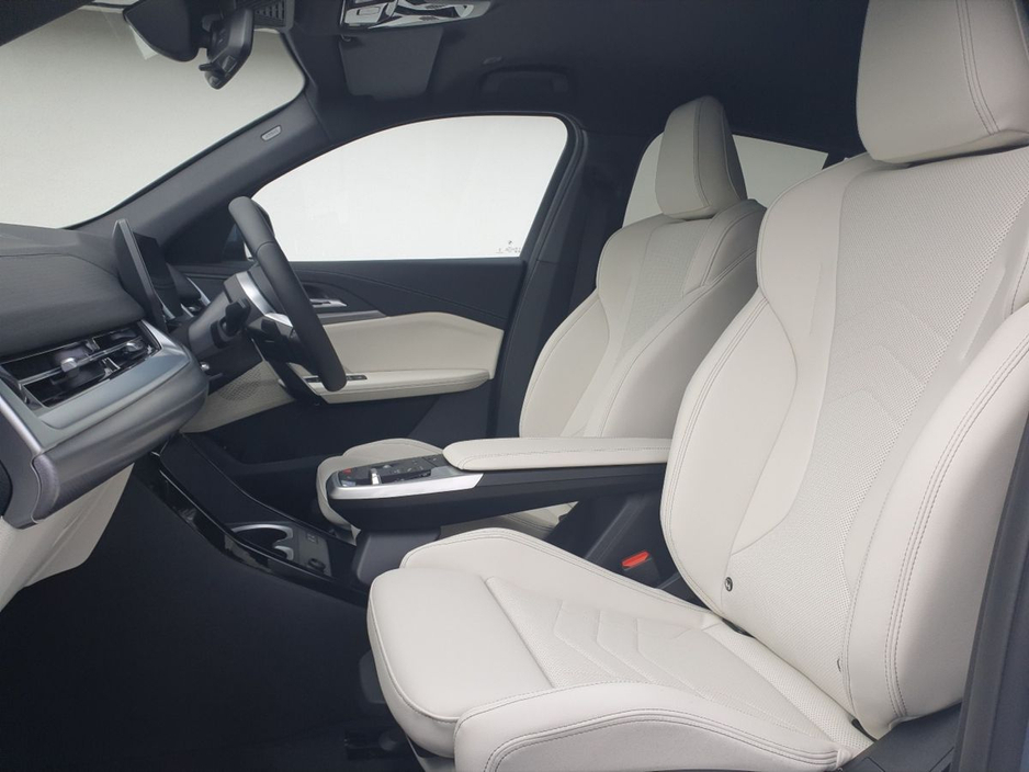 2026 BMW iX2 - image 7