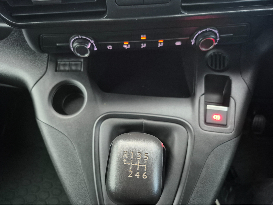 2024 Citroen Berlingo LX BLUEHDI 100 MWB (PRICE EX VAT) €17,250