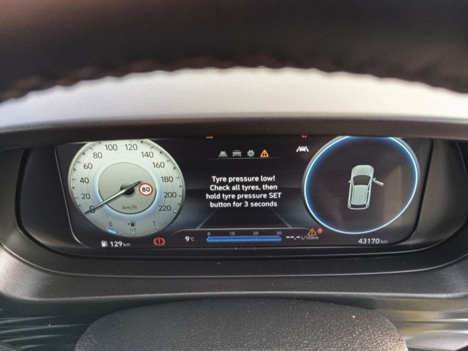 2022 Hyundai Bayon - image 8