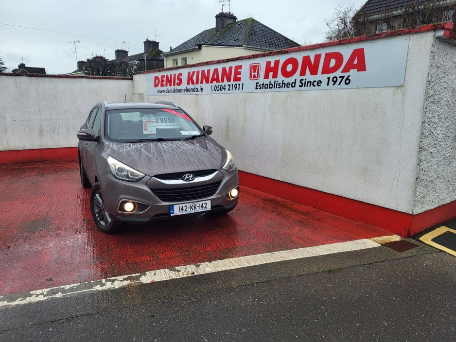 2014 Hyundai ix35 2.0 Diesel Executive 4WD 136hp €8,950