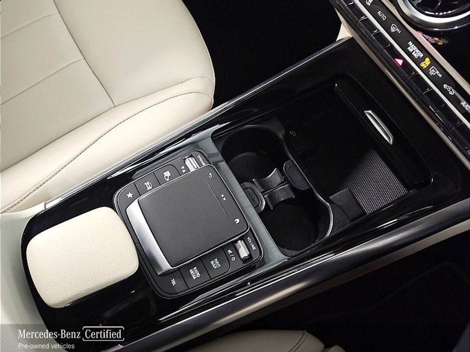 2022 Mercedes-Benz GLA Class - image 15