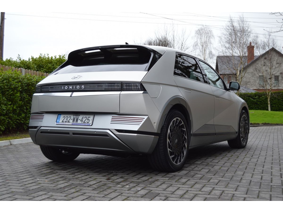 2023 Hyundai Ioniq 5 77kW Platinum €35,995