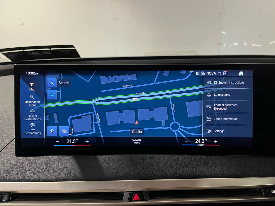 2022 BMW iX - image 15