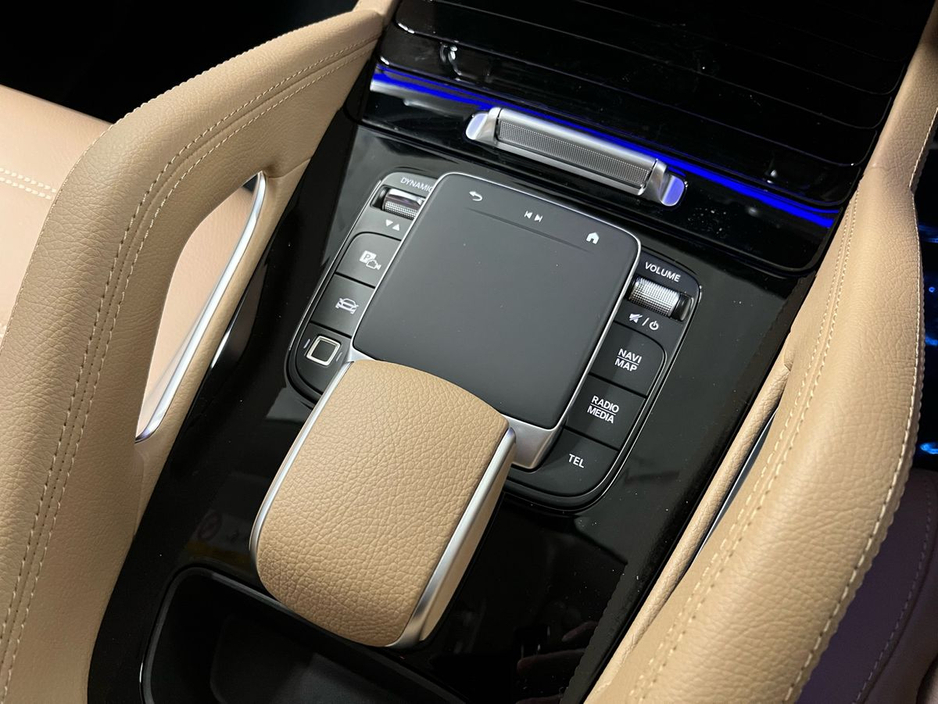 2026 Mercedes-Benz GLE Class 400e Sport Edition 4Matic - 21 Inch Alloys - Side Steps - Reversing Camera - Ambient Lighting - Sat Nav - Climate Control - Electric Heated Memory Seats - Keyless Start - Apple CarPlay/Android Auto €116,320