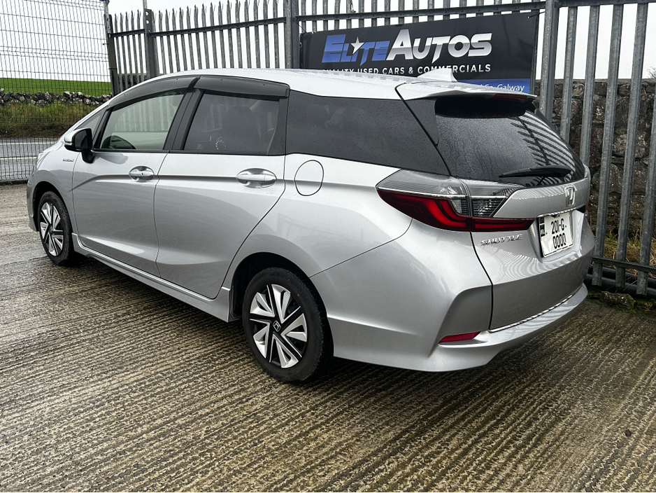 2020 Honda Fit Shuttle Self Charging Hybrid €14,995