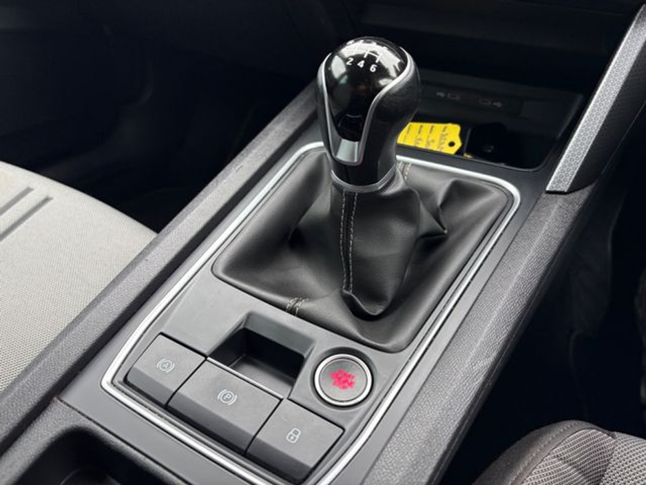 2021 SEAT Leon - image 14