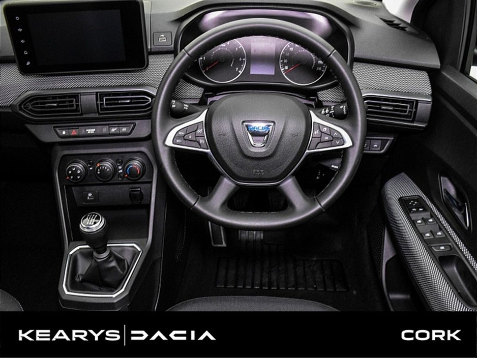 2021 Dacia Sandero - image 6