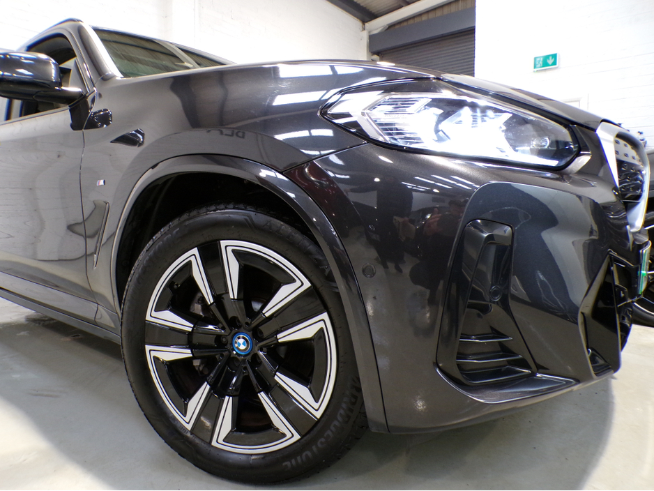 2022 BMW iX3 - image 24