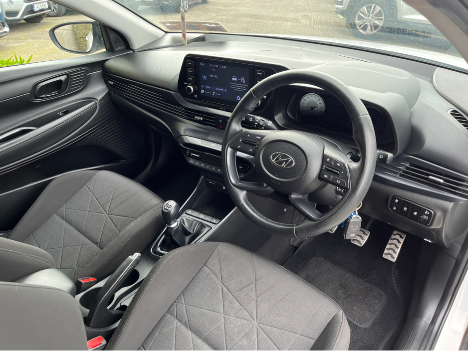 2022 Hyundai Bayon - image 14