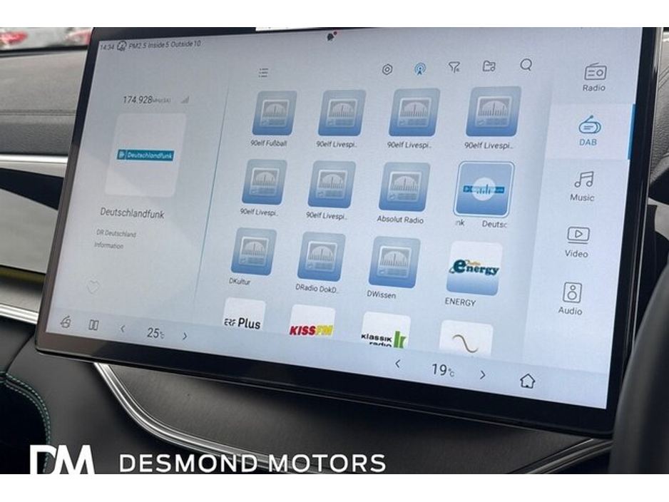 2025 BYD Seal U - image 34