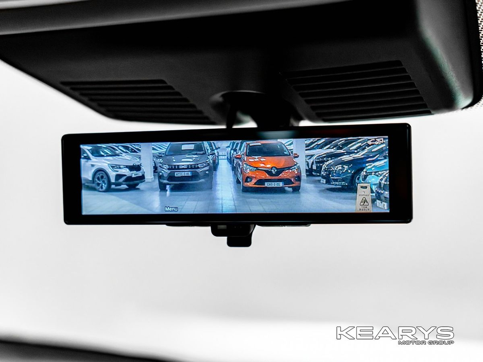 2025 Nissan Leaf - image 33