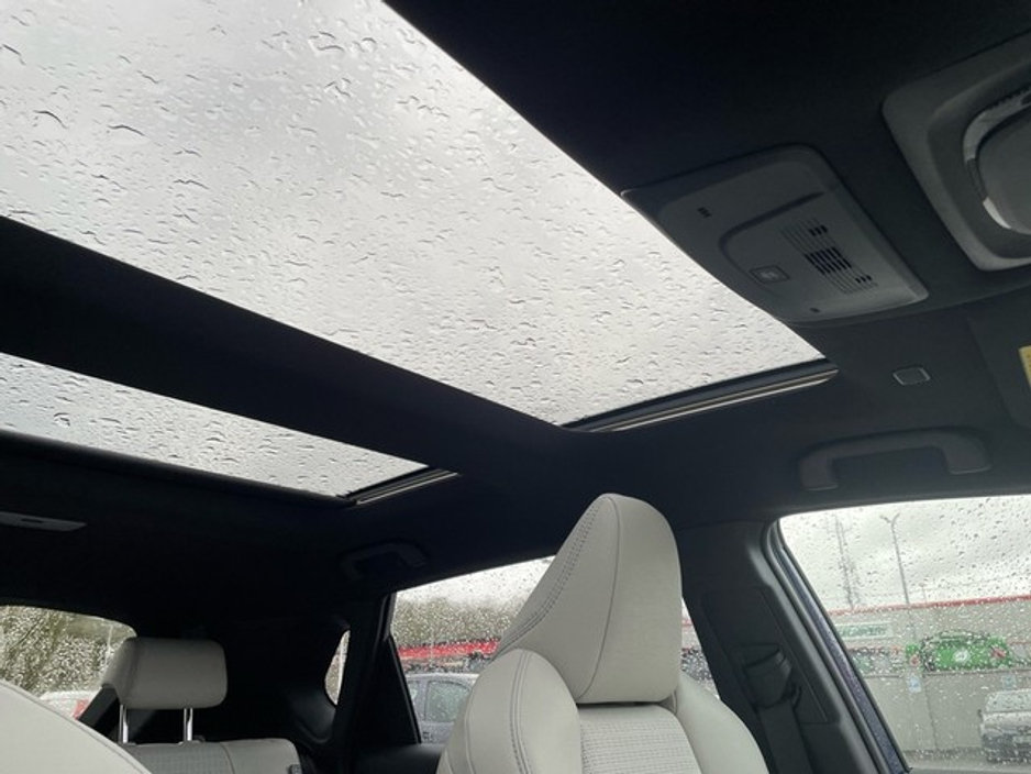 2023 Toyota bZ4X PREMIERE 11K €33,888