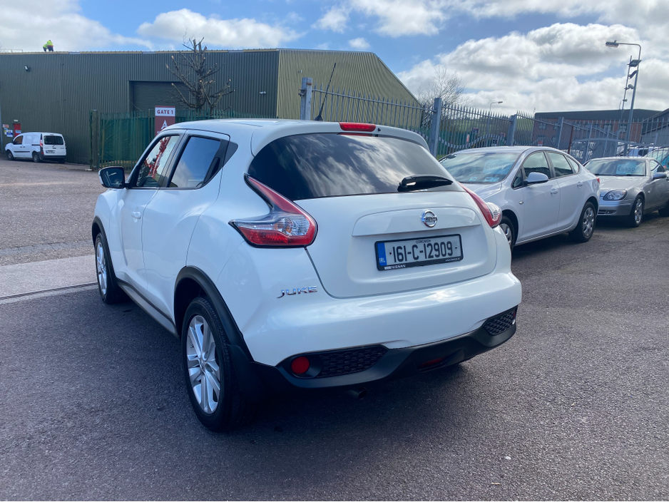 2016 Nissan Juke - image 8