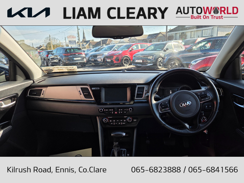 2017 Kia Niro - image 11