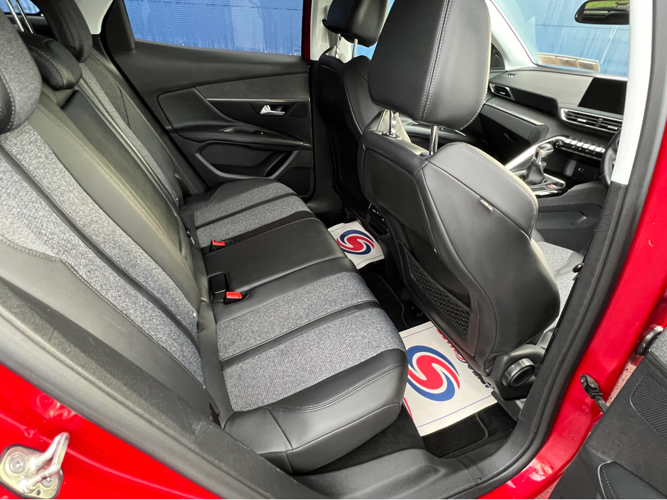 2019 Peugeot 3008 ALLURE 1.5 BLUE HDI 130 6 6.2 4DR €17,900