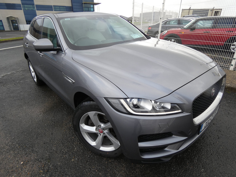 2020 Jaguar F-Pace RWD 2.0 D 180PS Chequered Flag Auto €26,950
