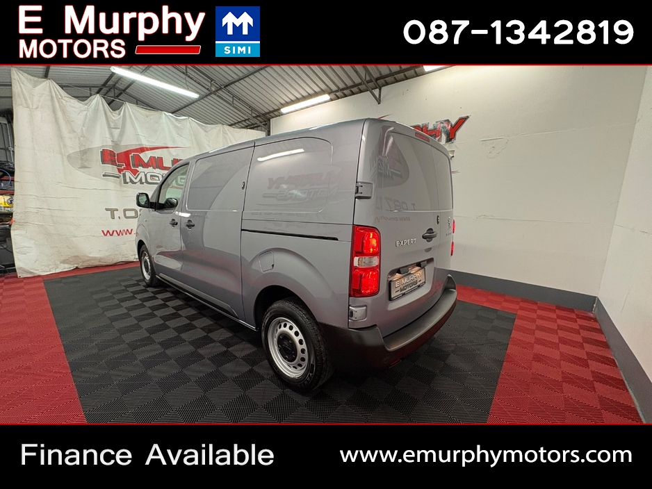 2023 Peugeot Expert - image 6