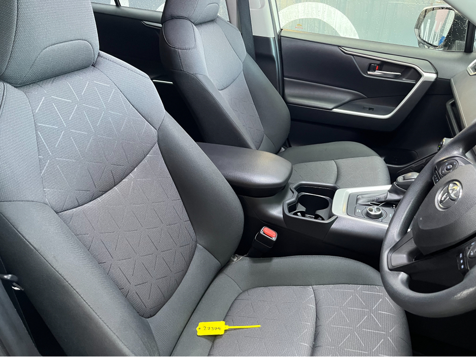 2019 Toyota Rav4 €27950!  2019 TOYOTA RAV4 HYBRID X 2.5 AUTOMATIC / REVERSE CAMERA / CRUISE CONTROL €27,950