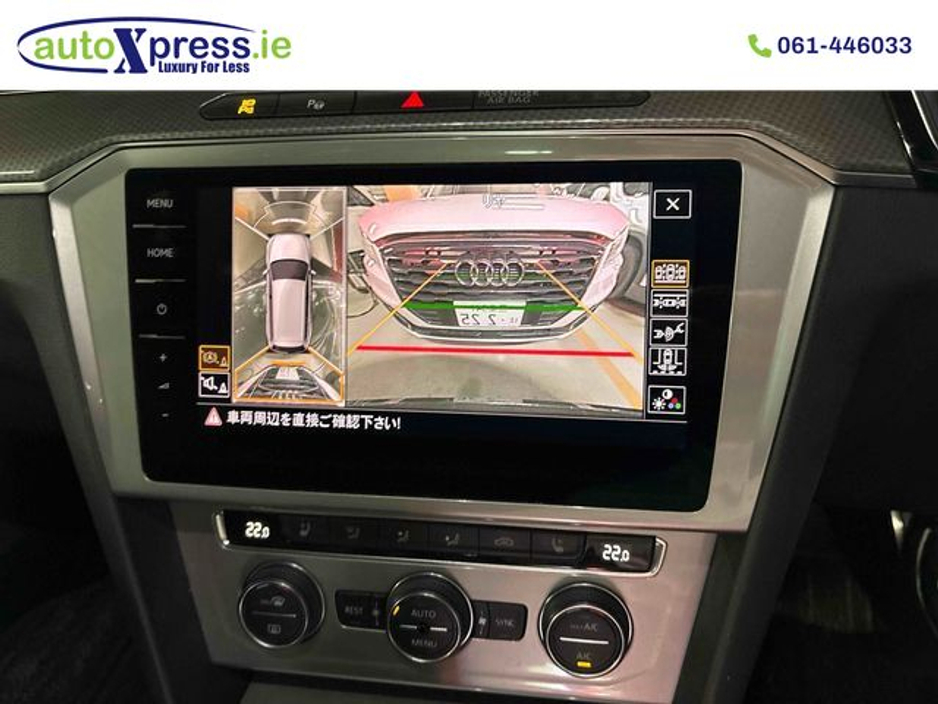 2020 Volkswagen Passat - image 11