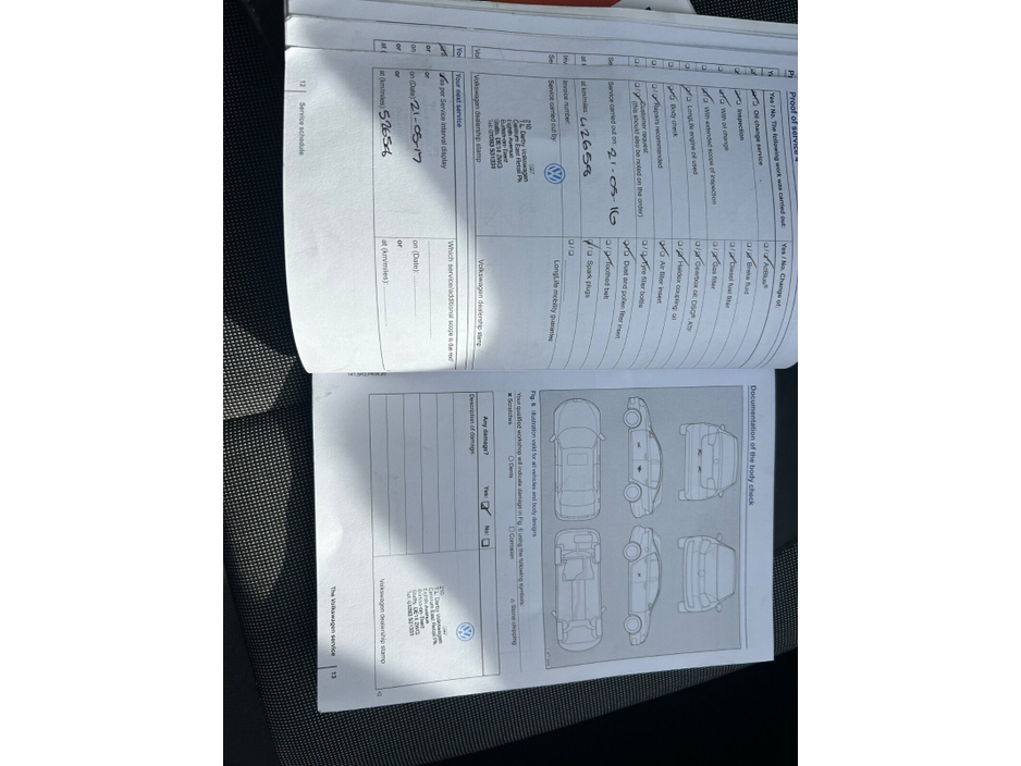 2013 Volkswagen Golf - image 22