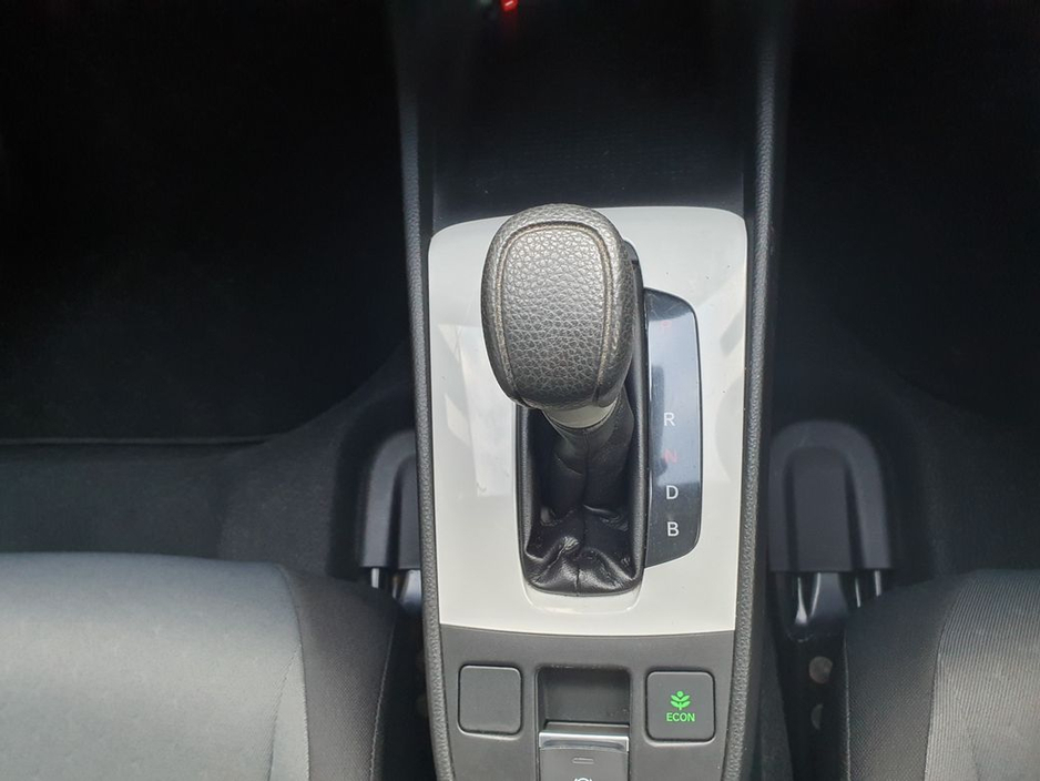 2020 Honda Jazz - image 18