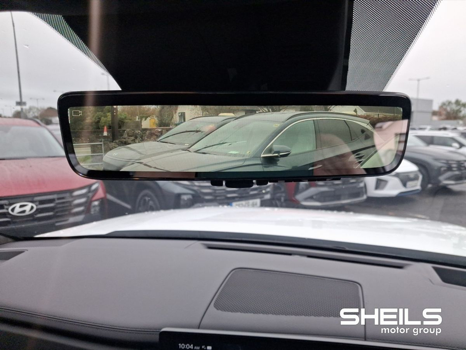 2025 Hyundai Santa Fe 1.6 PHEV 4WD Premium Calligraphy €66,950