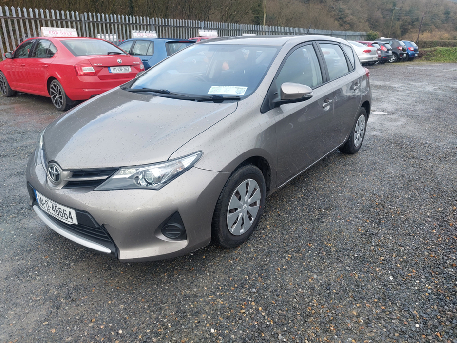 2014 Toyota Auris 1.33 VVT-I ACTIVE S/S 100 100BHP 5DR €8,500