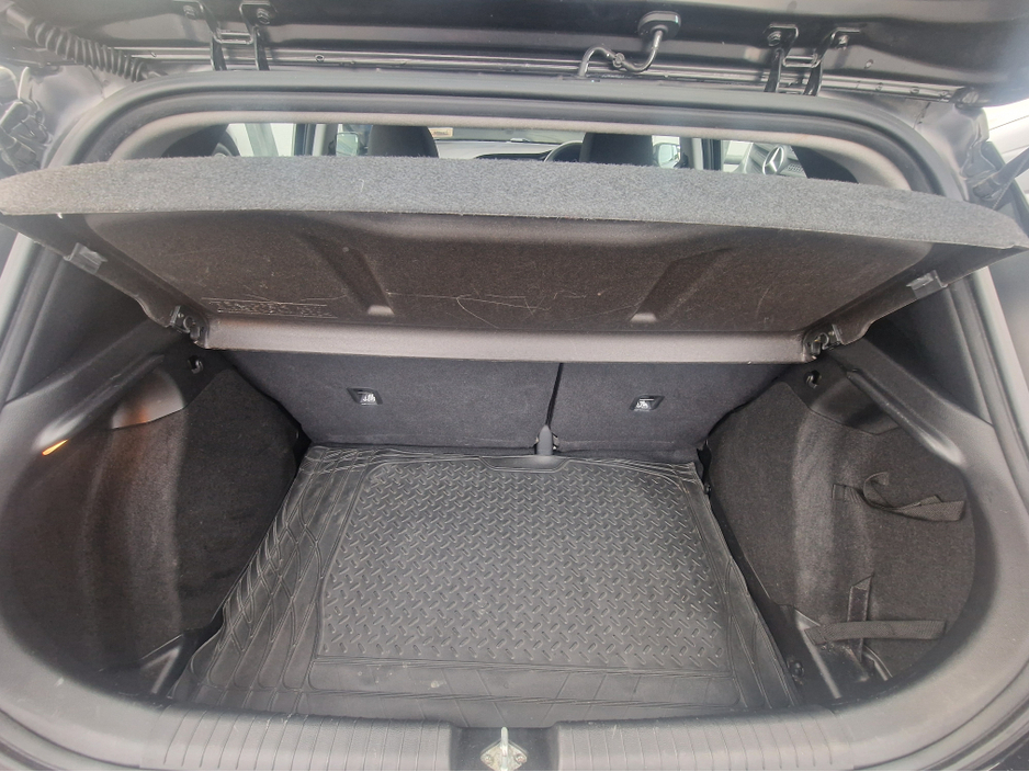 2017 Hyundai i20 - image 22