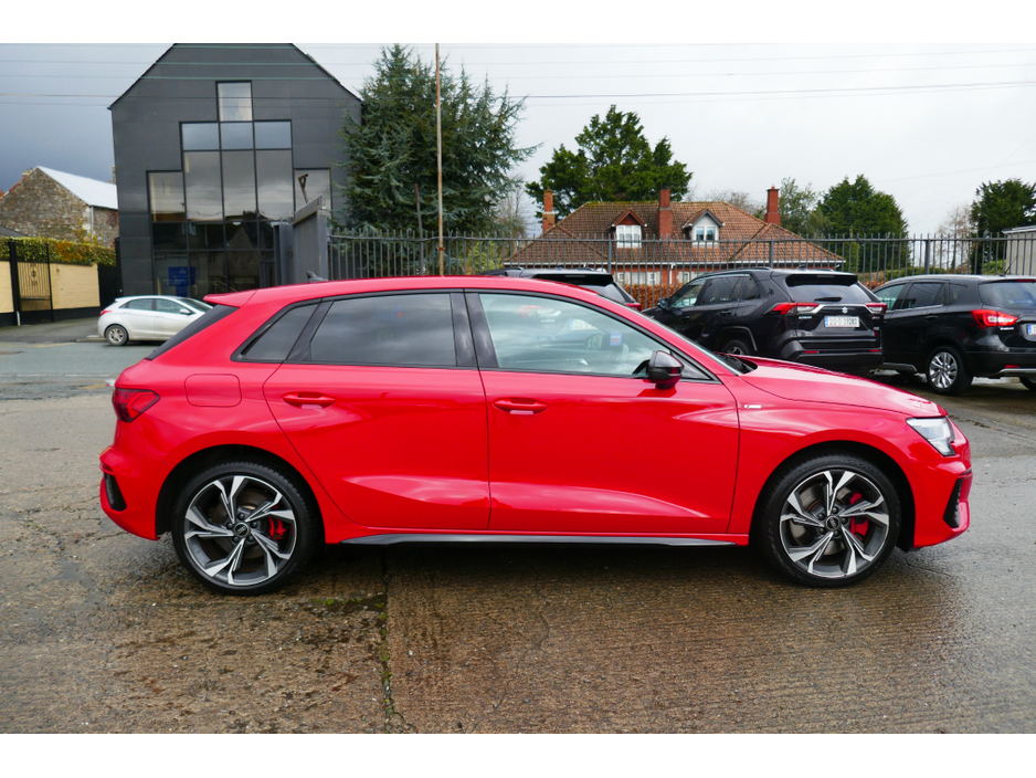 2023 Audi A3 - image 3