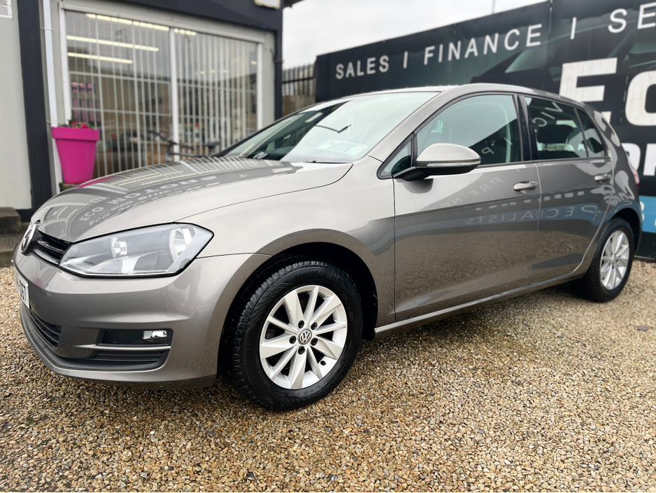 2014 Volkswagen Golf COMFORTLINE 1.2 TSI MANUAL, 1 OWNER FROM NEW, VERY LOW KMS, LOW TAX €13,995