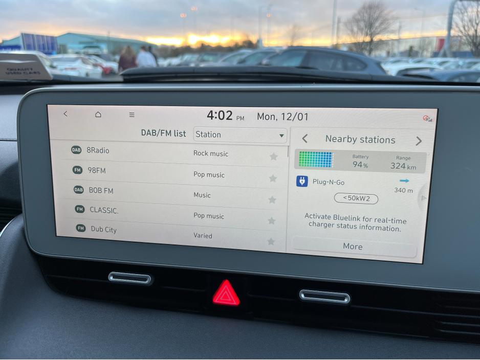 2023 Hyundai Ioniq 5 EXECUTIVE 58KW //HEATED SEATS AND STEERING WHEEL//ADAPTIVE CRUISE CONTROL//WIRELESS PHONE CHARGING// €24,950