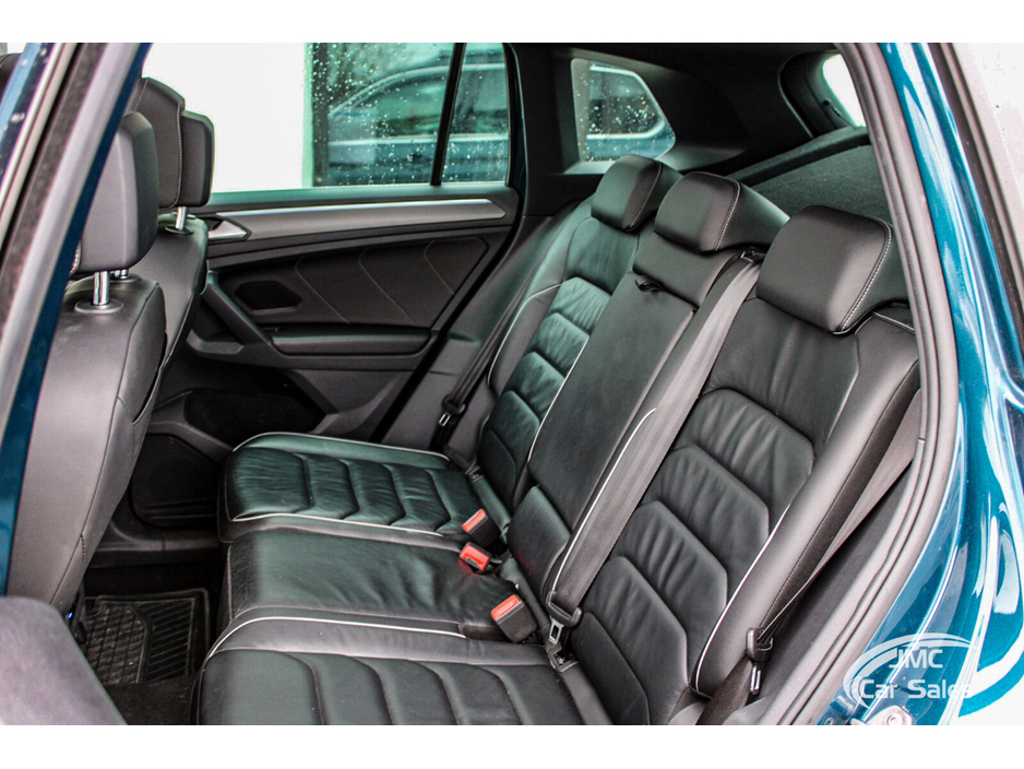 2021 Volkswagen Tiguan - image 31