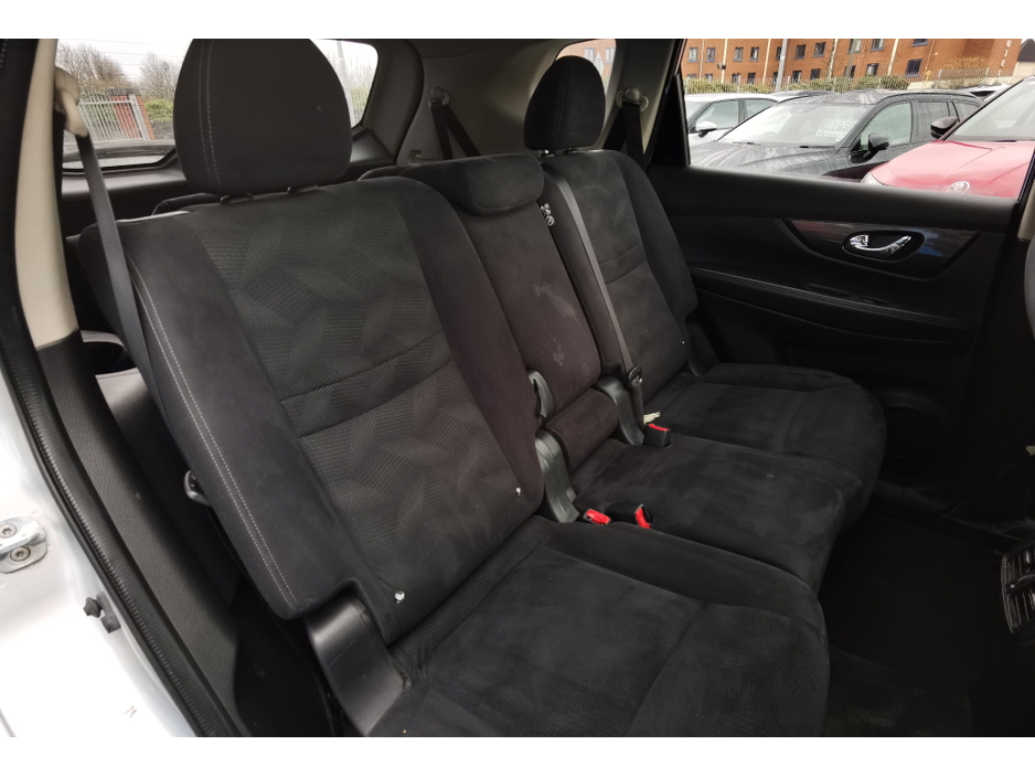 2014 Nissan X-Trail 1.6DCI N-TEC **SUNROOF + 7 SEATER** - FINANCE AVAILABLE - CALL US TODAY ON 01 492 6566 OR 087-092 5525 €9,950