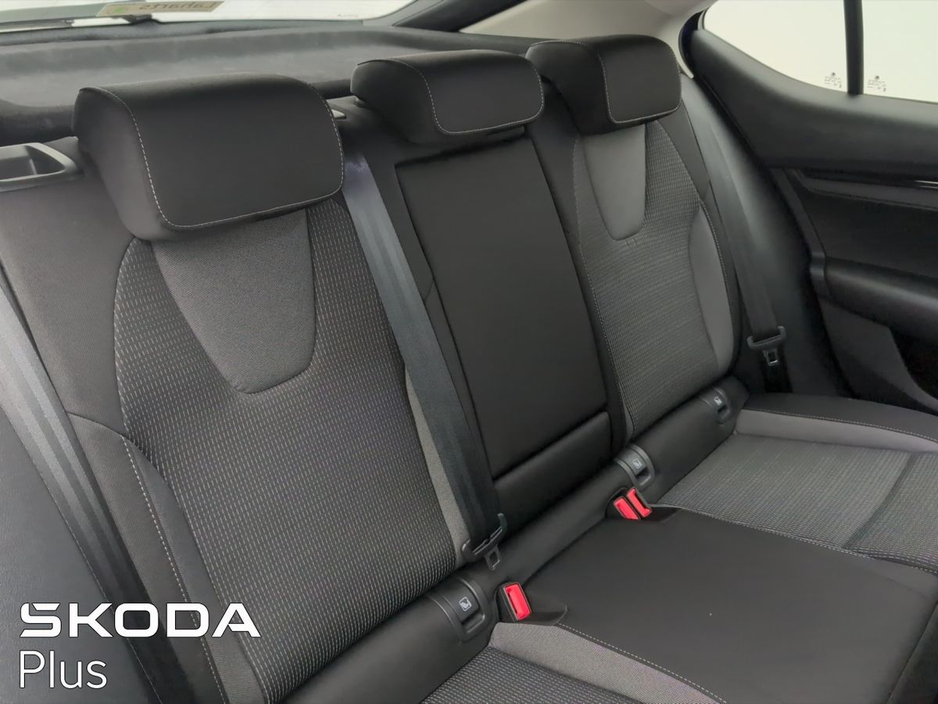 2023 Skoda Octavia AMBITION 2.0TDI 115HP DSG €28,950