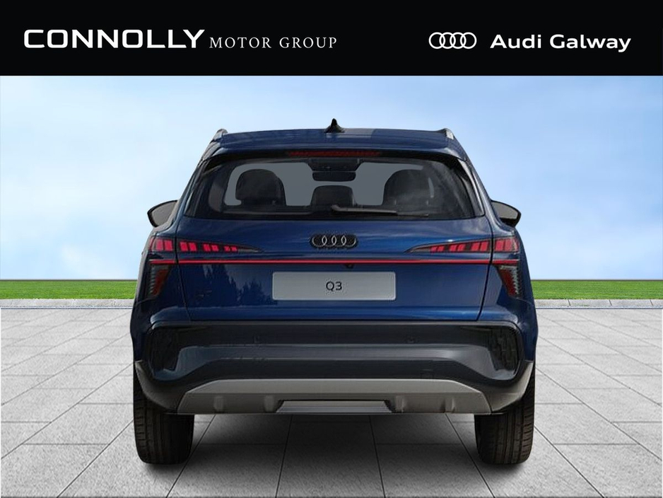 2026 Audi Q3 E-HYBRID SE A/T €56,150