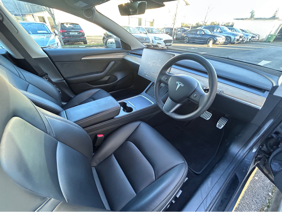 2023 Tesla Model 3 DUAL MOTOR LONG RANGE AWD €30,995