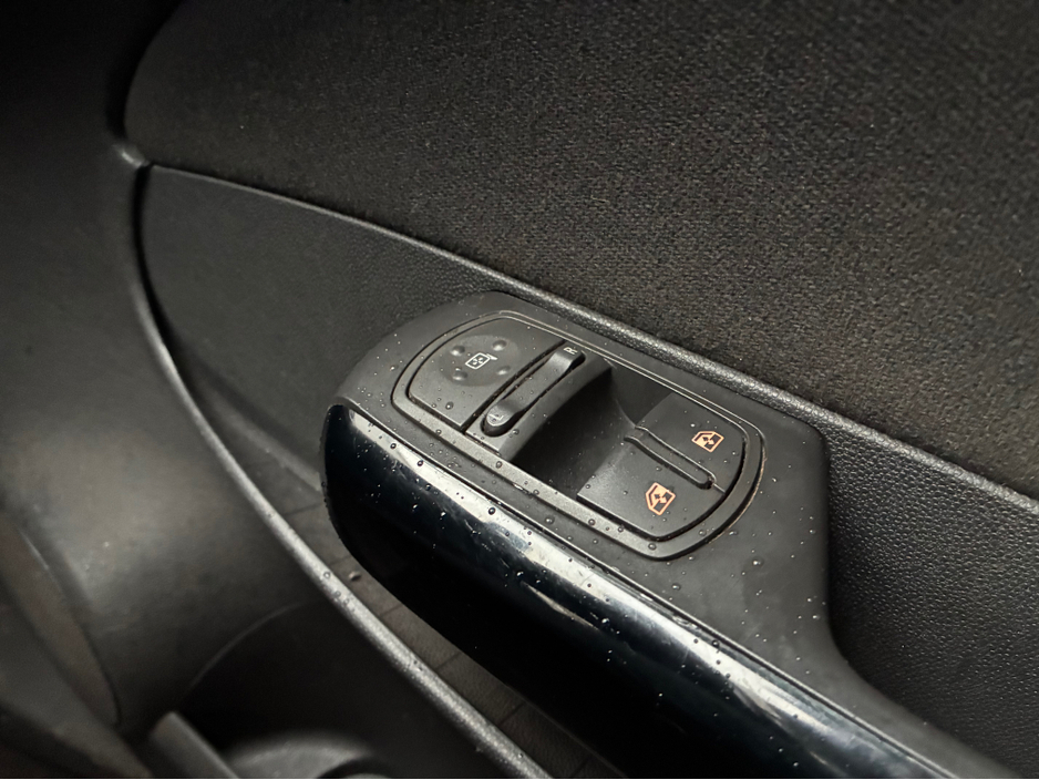 2008 Opel Corsa CLUB 1.2I 16V 5DR €2,945