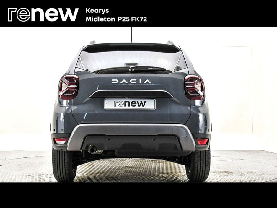 2023 Dacia Duster - image 10