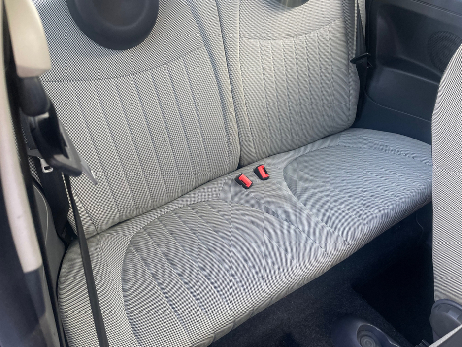 2011 Fiat 500 - image 15