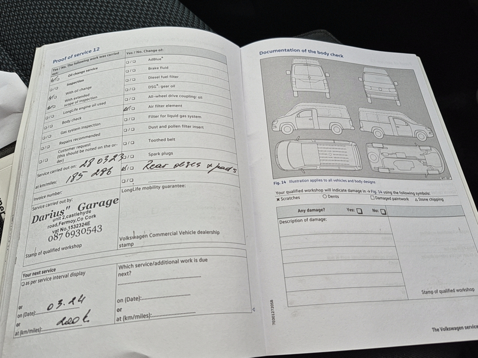 2017 Volkswagen Transporter - image 27