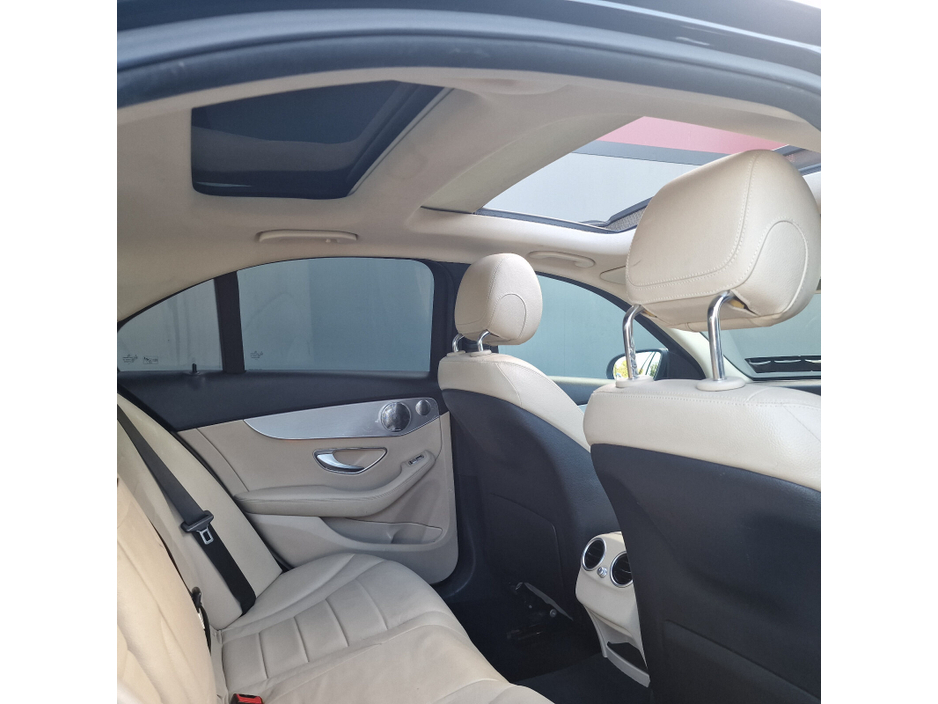 2016 Mercedes-Benz C Class - image 11
