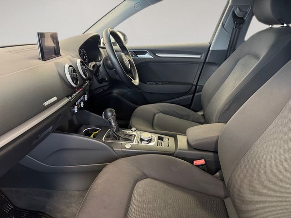 2017 Audi A3 - image 17