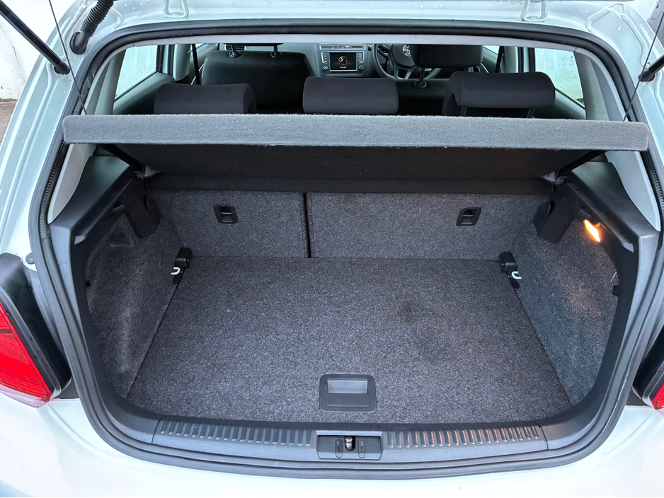 2016 Volkswagen Polo 1.2i TSI Petrol Automatic Trendline €13,250