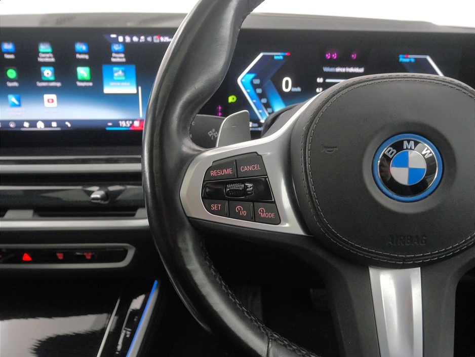 2023 BMW X5 - image 16