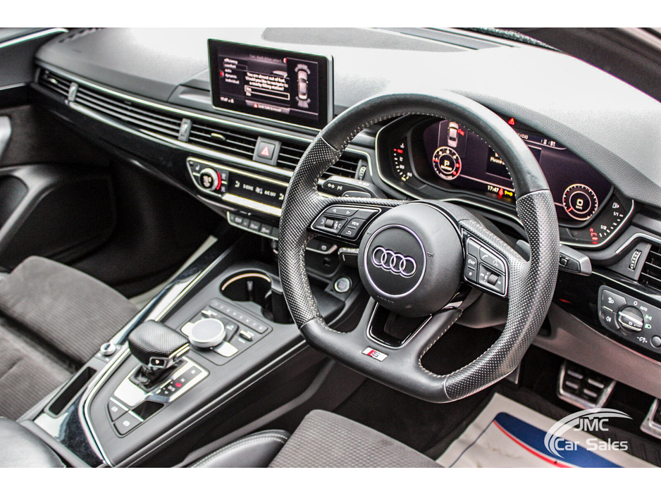 2019 Audi A4 - image 13